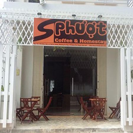 S Phuot Ban Me Homestay Buon Ma Thuot Eksteriør bilde